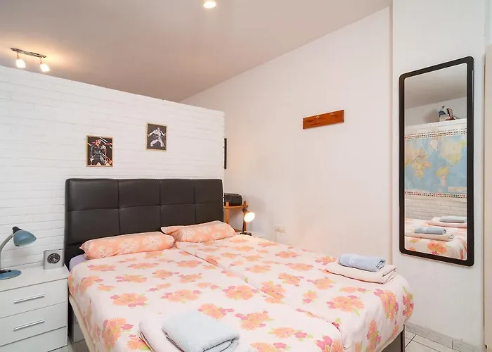 Carabeo 16 Studios Casasol